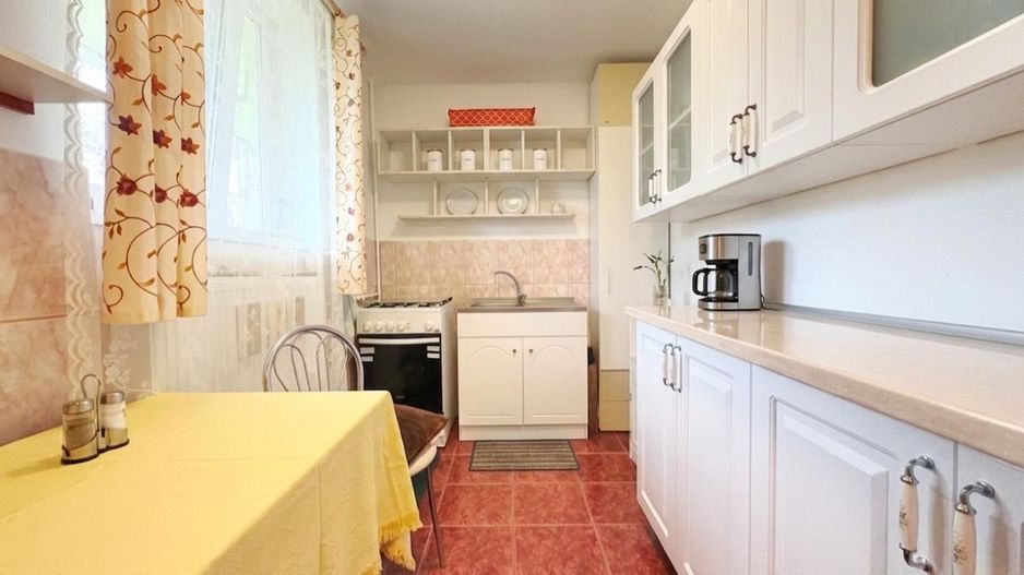 Apartament 2 camere, renovat complet – ideal locuință sau investiție - Poză 6