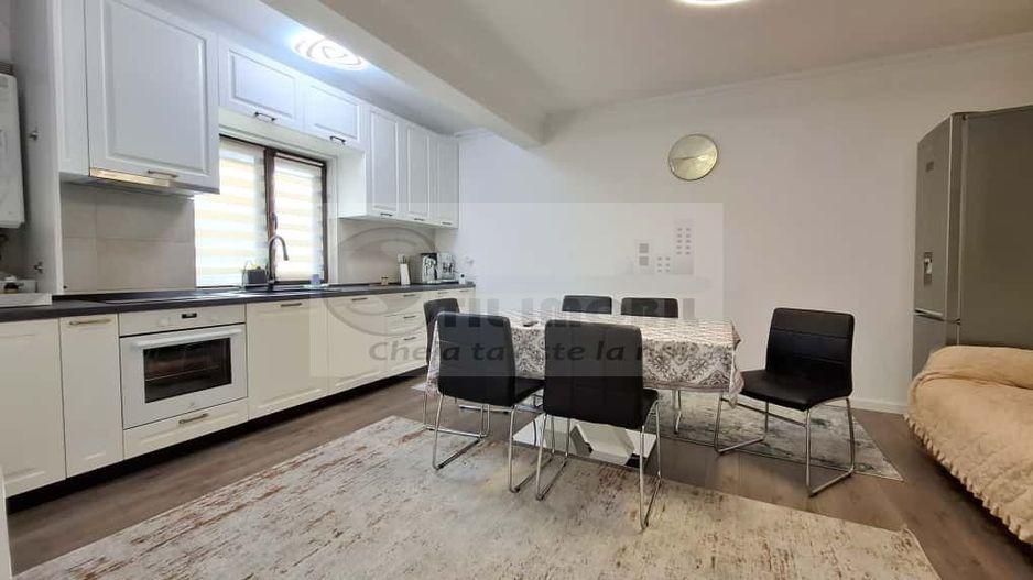 Vila tip duplex,  3 camere, 2 bai, libera, mobilata de lux, Barnova - Poză 4