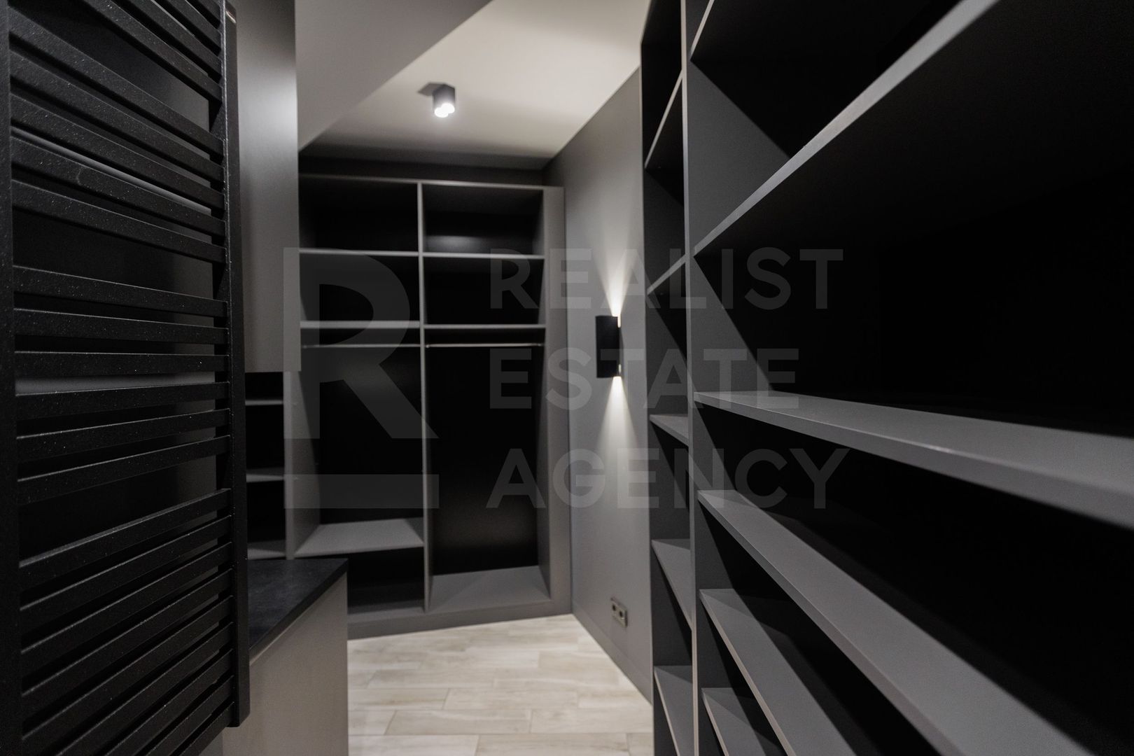 Chirie, penthouse, 3 camere, strada Ciuflea, Centru - Poză 14