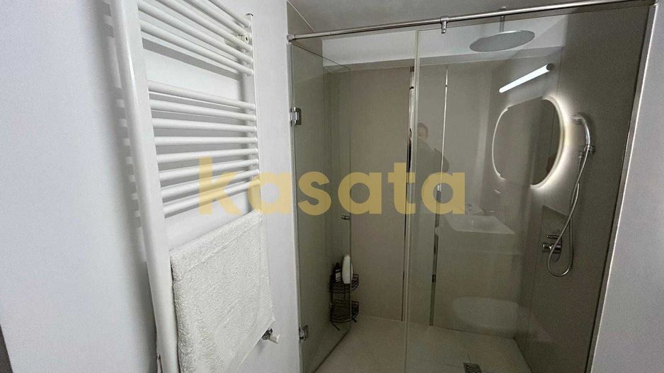 Garsonieră cochetă de închiriat – Șișești, confort și liniște - Poză 6