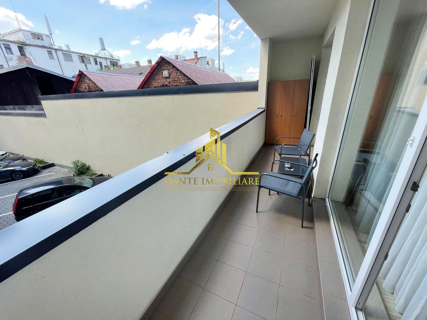 2 camere, semidecomandat, mobilat modern, bloc nou, balcon, Centru - Poză 14