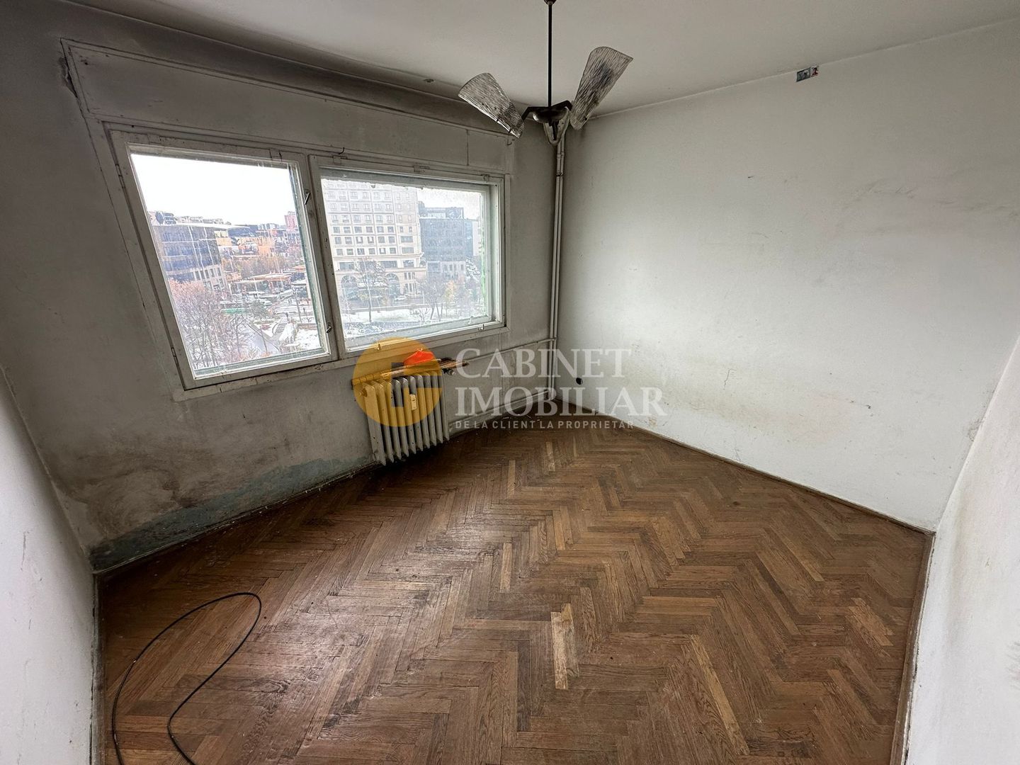 PALAS - 3 CAMERE - FARA RISC - ETAJ INTERMEDIAR - PRIVELISTE PANORAMICA - Poză 2