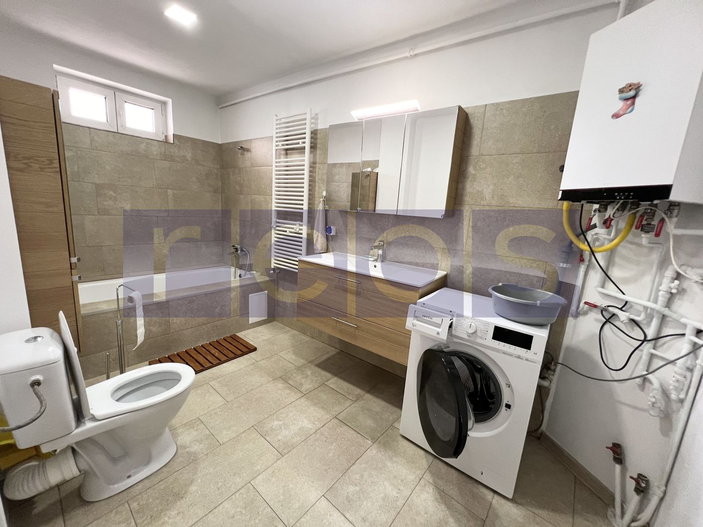 VANZARE 3 CAMERE | PARTER CASA INTERBELICA | 2 CURTI PROPRII | ZONA BELVEDERE - Poză 9