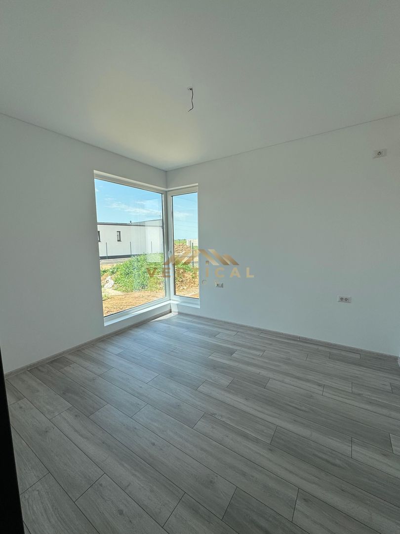 Casă 3 dormitoare, teren 440 mp, Berceni/ Vidra - Poză 2
