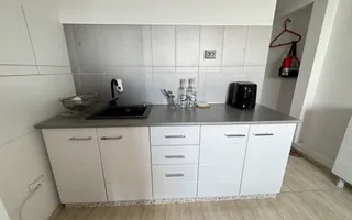 1 camera scara interioara, deosebit zona Blascovici - Poză 12