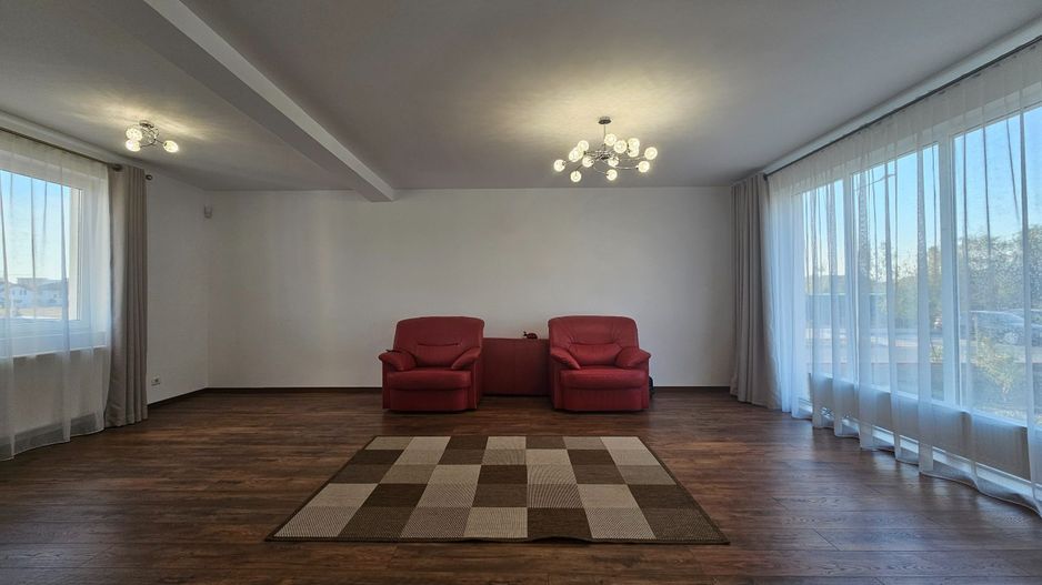 Casa de inchiriat cu  curte 500 metri Baneasa Aviatiei recent renovata - Poză 9