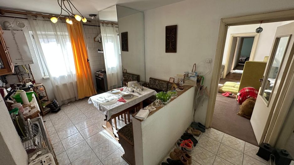 Apartament zona Girocului aproape de parc / etaj 2 din 4 - Poză 3