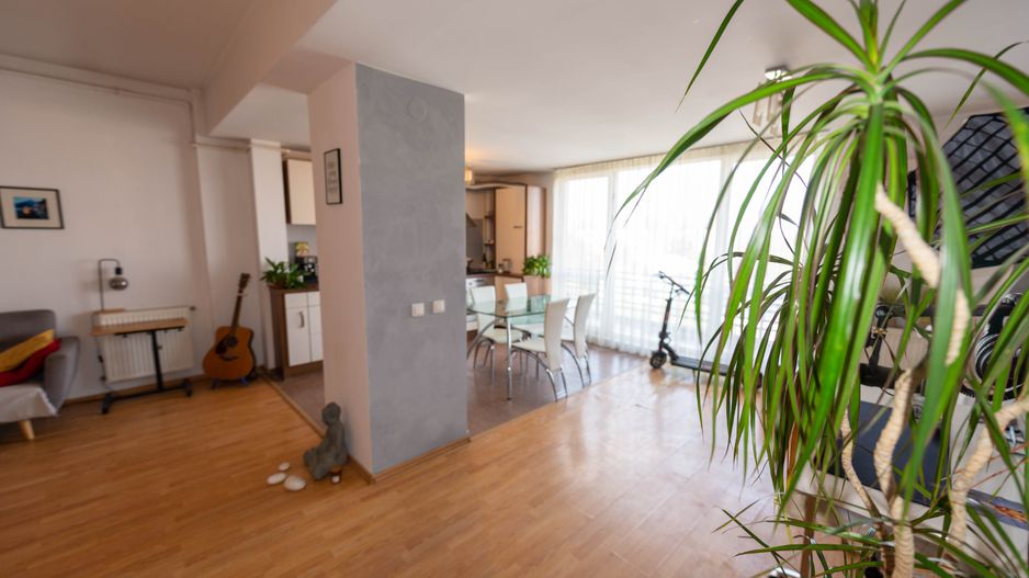 Apartament cu 2 camere de vanzare zona 1 Decembrie 1918 strada Fetesti - Poză 16