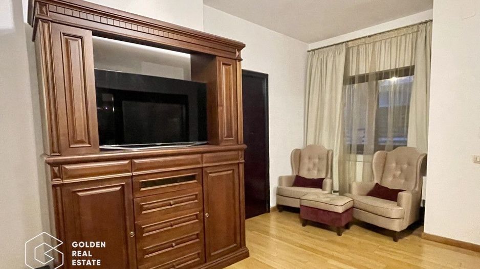 Apartament cu 5 camere și demisol mare, 2 bai, intrare separată - Poză 4