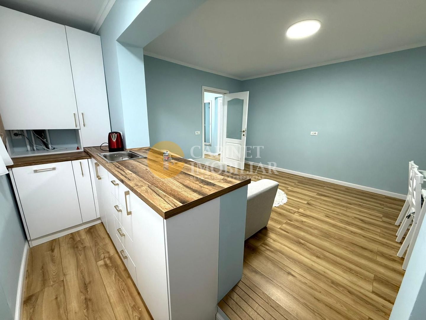 4 CAMERE DECOMANDAT - RENOVAT - ZONA PODU ROS - Poză 3