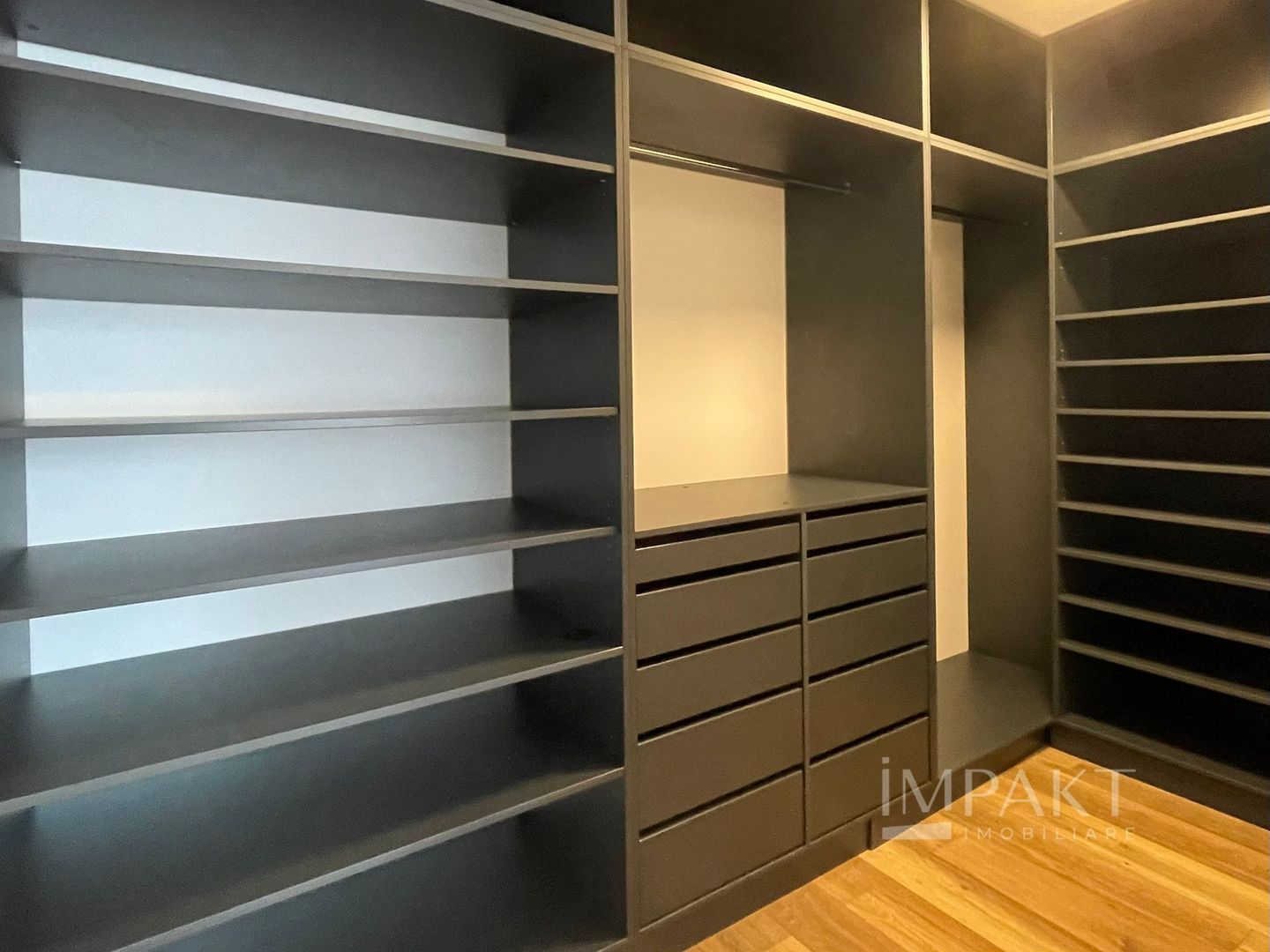 Apartament cu 2 camere in Sopor - Poză 9