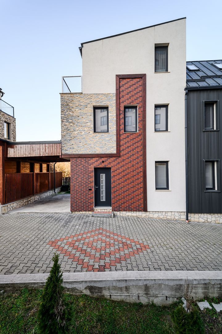 Duplex Cu Gradina si 2 Parcari in  Buna ZIua - Poză 1