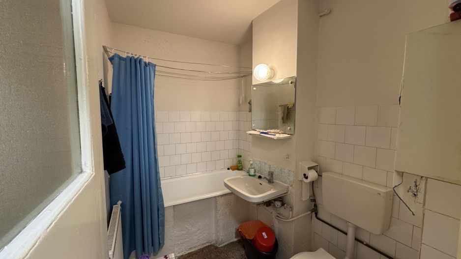 Apartament decomandat cu 3 camere in Centrul Civic, strada Mihai Viteazul - Poză 19
