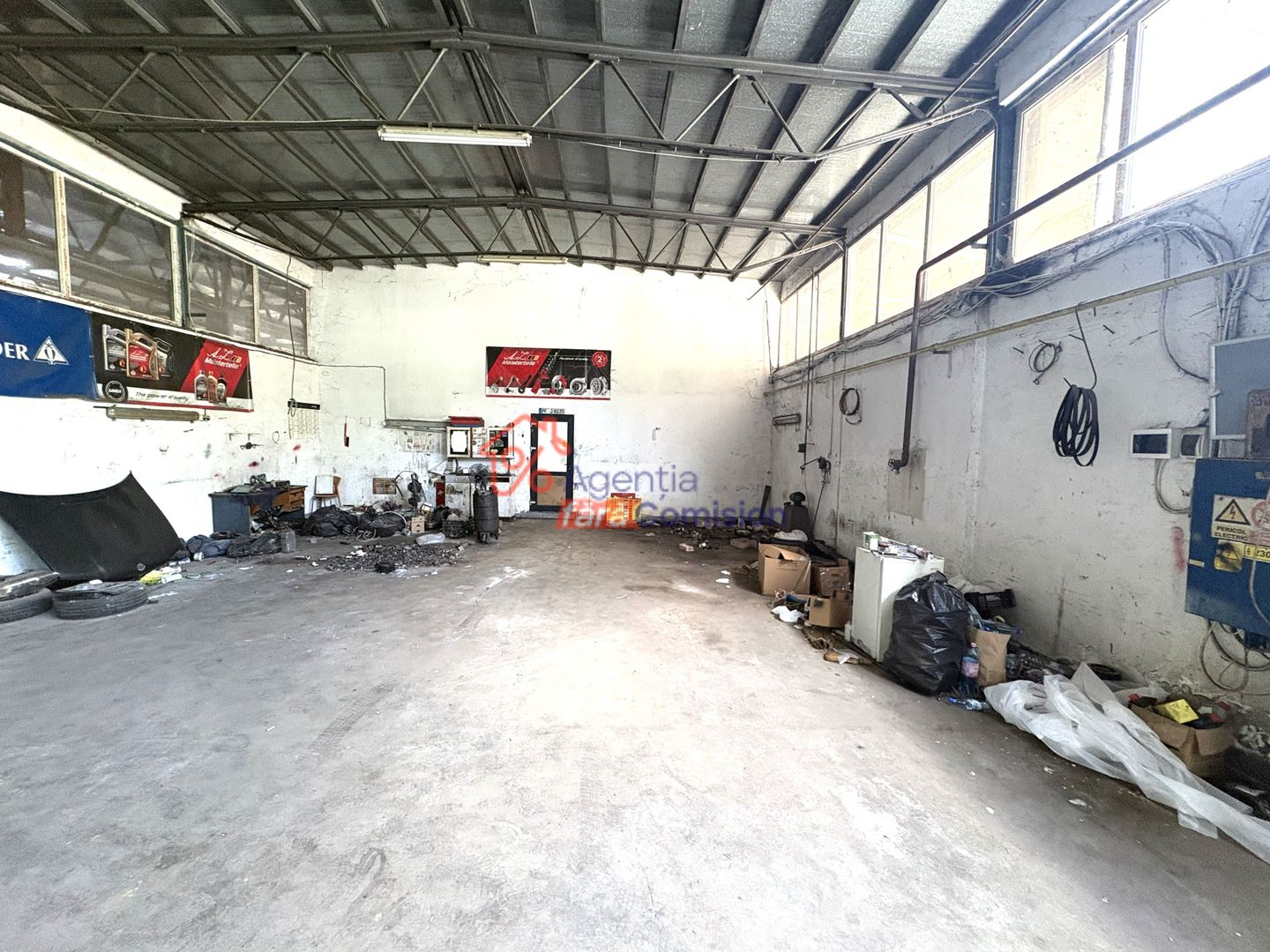 Hala fost service auto, Tatarasi, 317mp, 5,2euro/mp - Poză 2