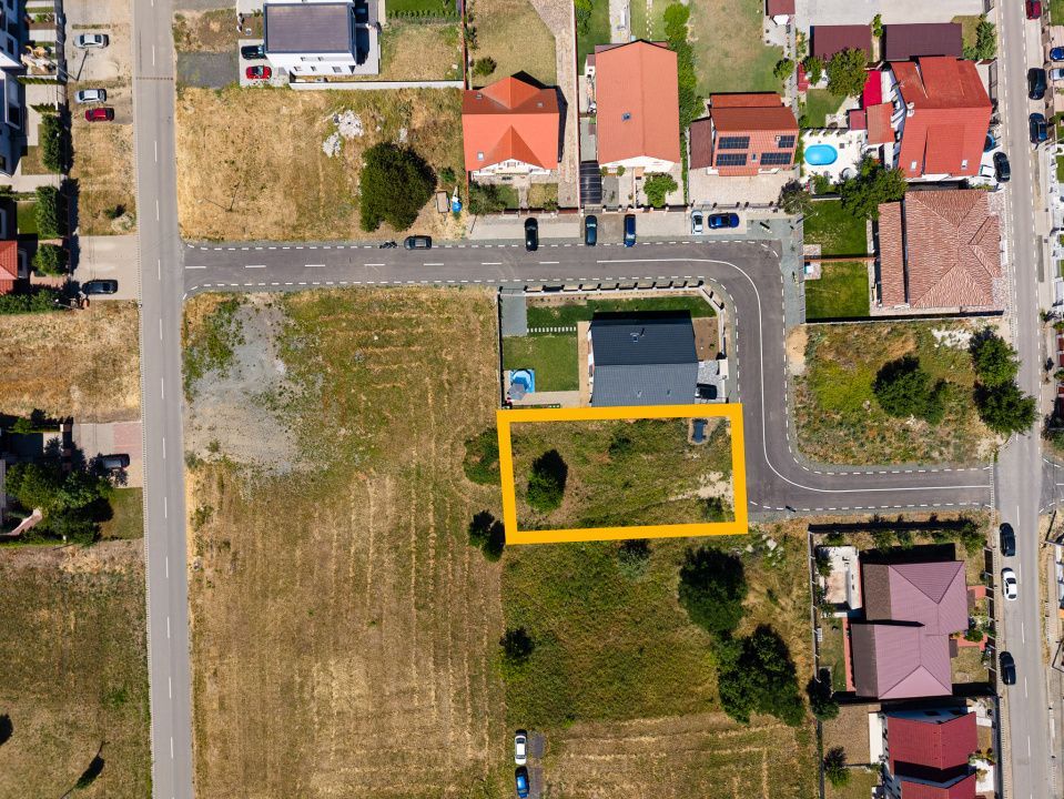 Teren 639 mp Dumbravita, strada asfaltata - Poză 7
