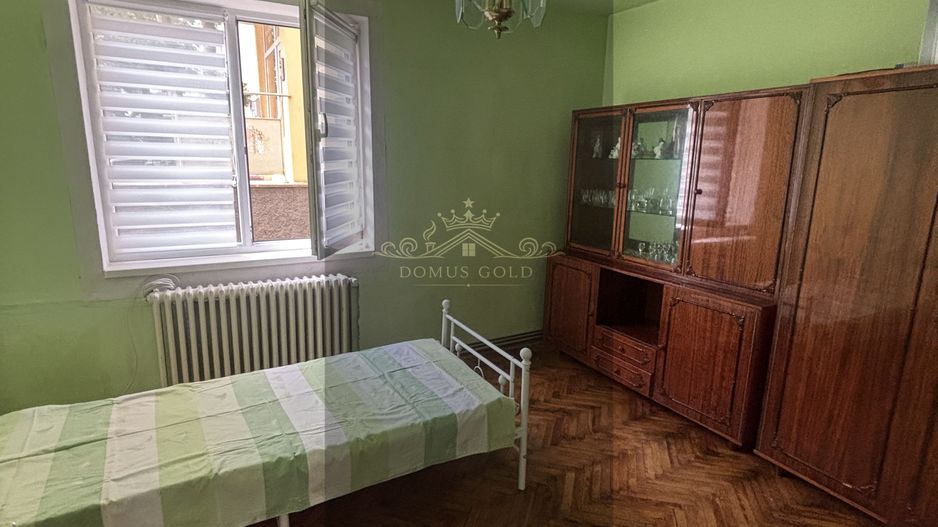 Apartament semidecomandat cu dormitor și living | Grigorescu – Strada - Poză 3