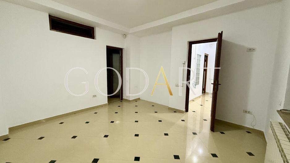 VILA ELEGANTA | CARTIERUL DOMENII - Poză 4