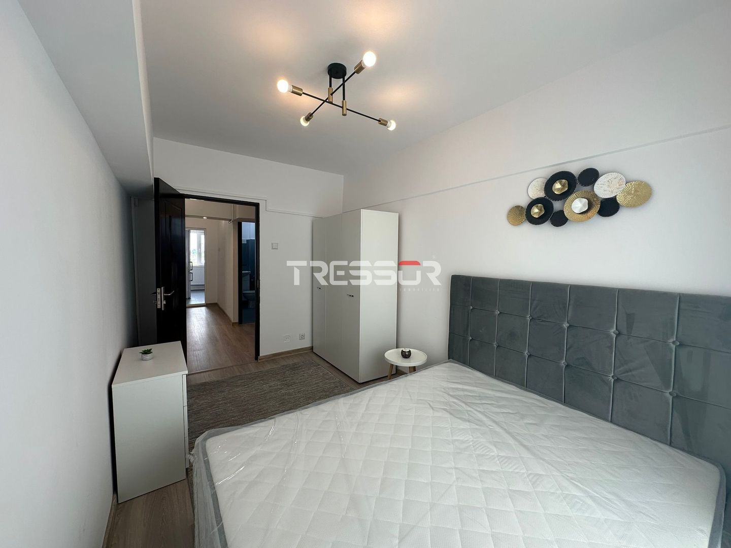 Apartament 4 camere decomandat, vedere panoramică, zona Dacia - Poză 9