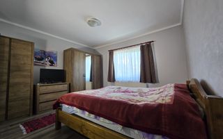 Casa in Livezeni , 140  mp utili , in centrul localitatii . - Poză 5