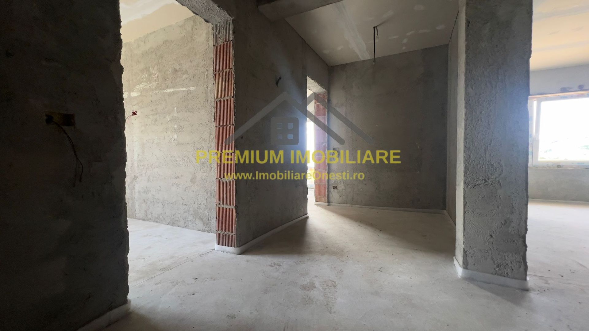 Casa de Vanzare - Cartier Andrasesti - Poză 9