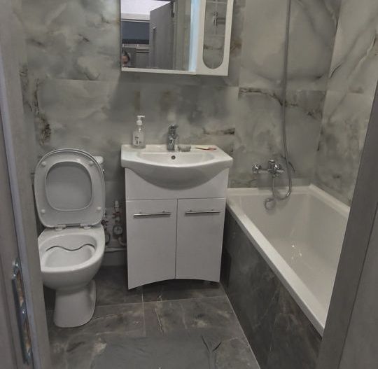 🔑 De Închiriat: Apartament de 3 Camere – Zona Constantin Brâncoveanu - Poză 6