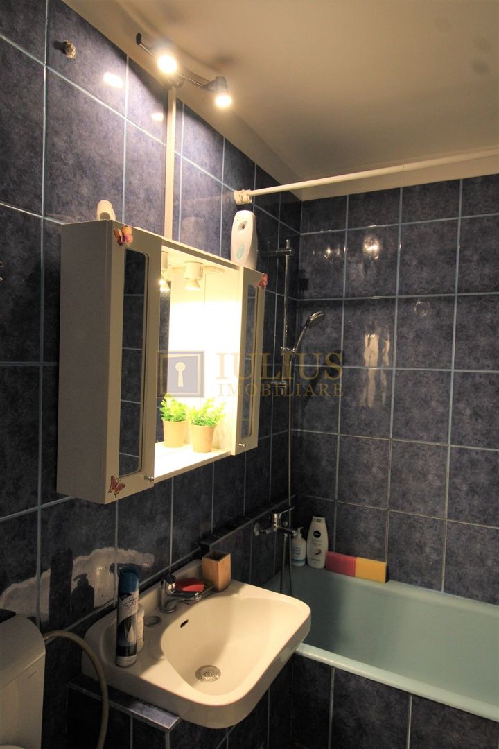 3 camere, decomandat, centrala proprie - Poză 14