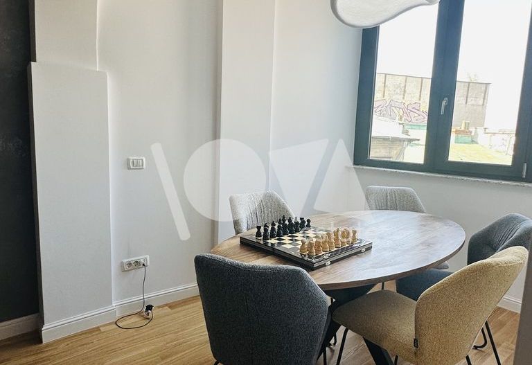 De vânzare: apartament 4 camere - Victoriei - renovat - centrala - Poză 3