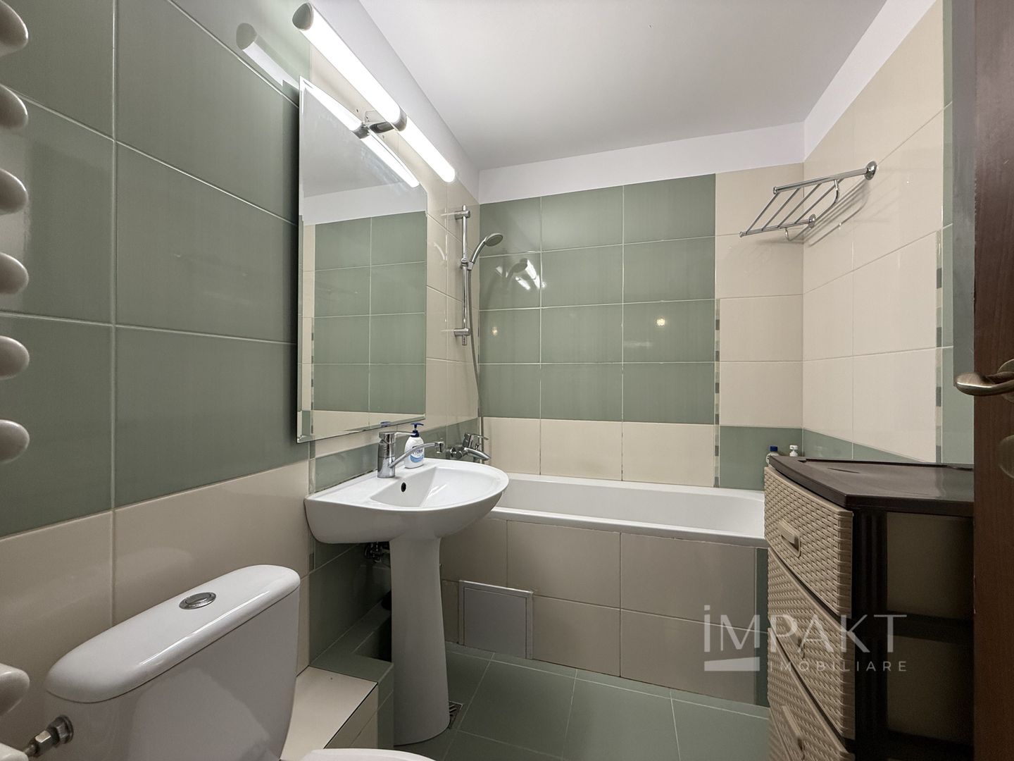 Inchiriere apartament 4 camere in Gheorgheni! - Poză 10