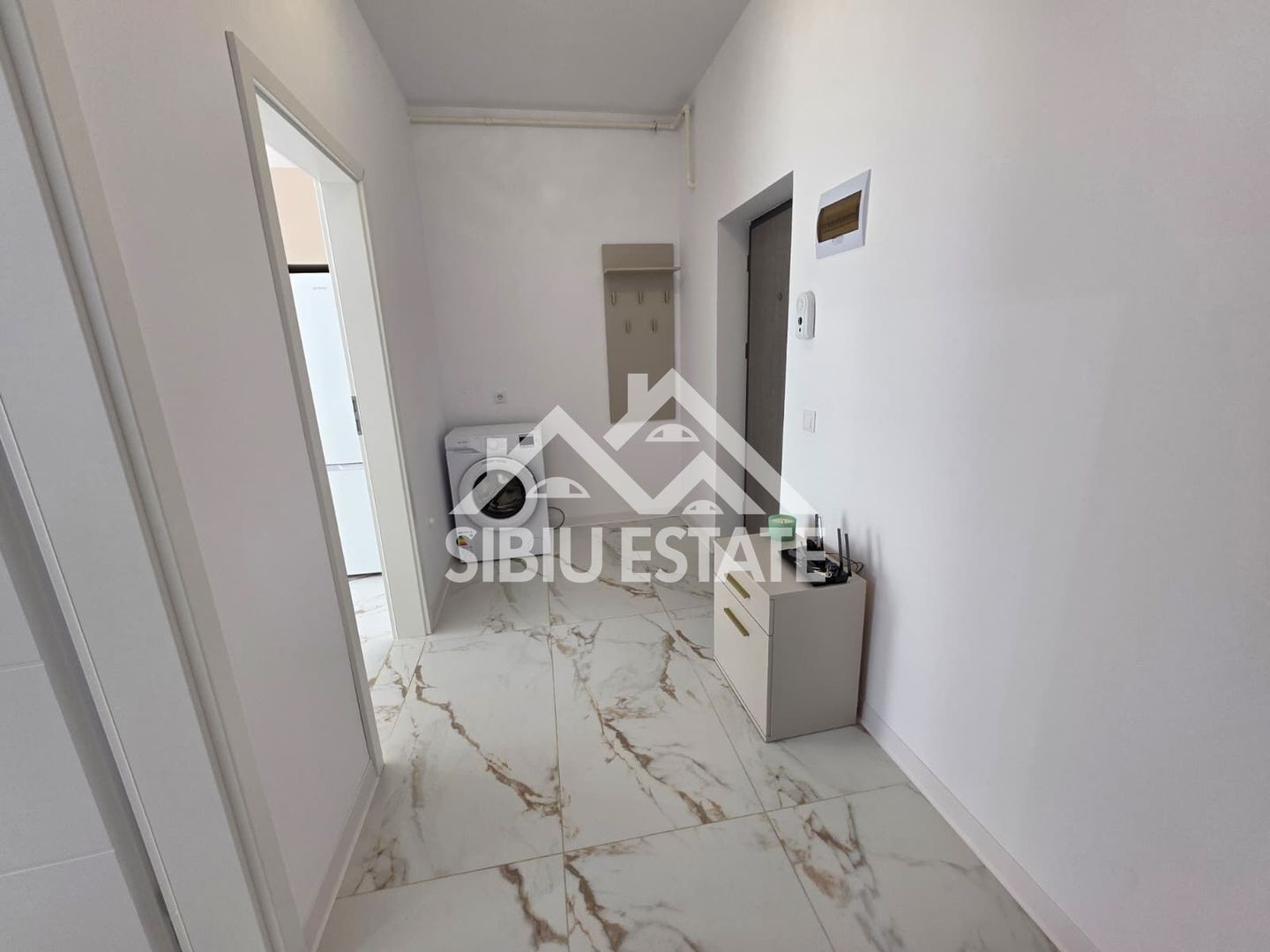Studio de inchiriat– Zona Brana, Selimbar - Poză 6