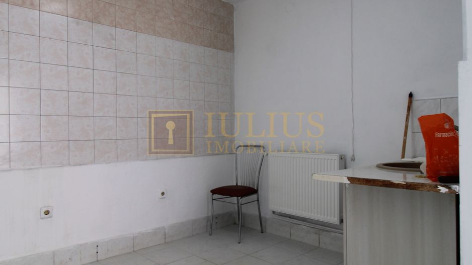 SAD,Birou/spatiu comercial, garaj, curte, centrala proprie, Zona Simion Barnutiu - Poză 9