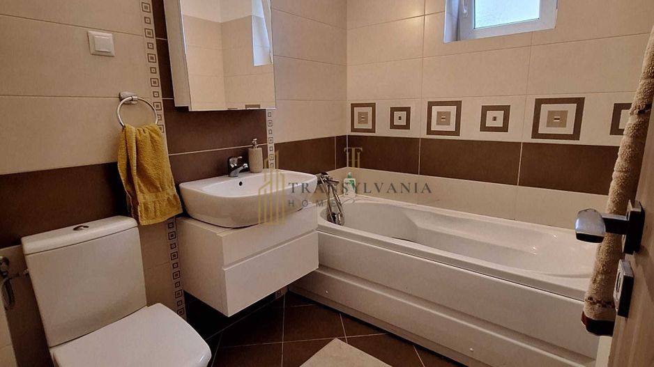 Apartament 3 camere, 2 bai, 2 balcoane, Zona Turnisor - Poză 6