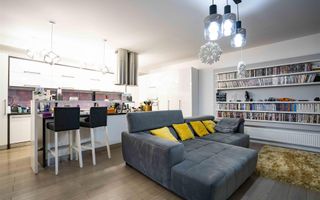 Vila 4 dormitoare garaj Ultracentral - Poză 2