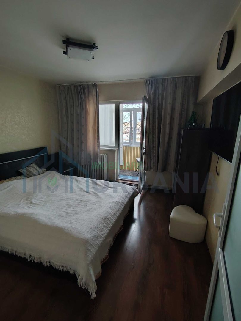 Închiriez Apartament - Poză 5