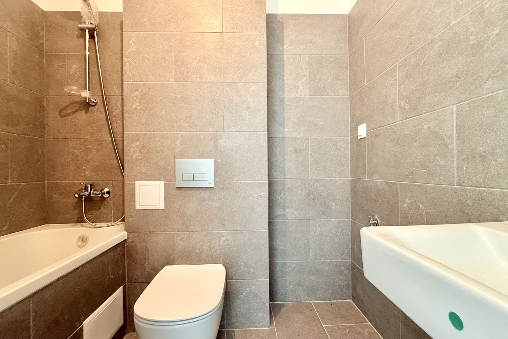 Studio spațios de 48 mp + balcon 8 mp | Sector 1 - Poză 8