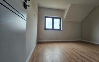 Casa noua amenajata, gata de mutare - Poză 12