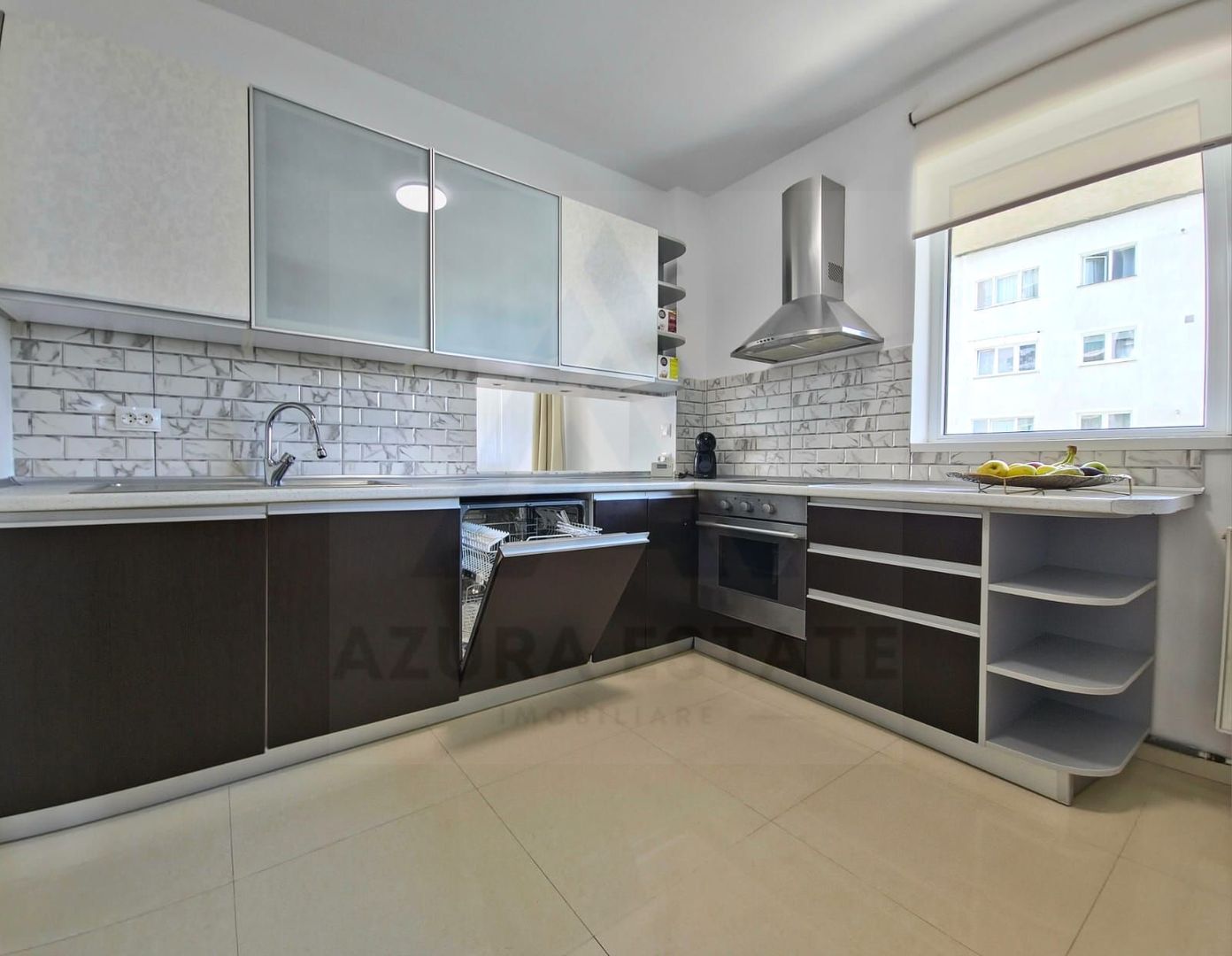 Apartament premium 3 camere 93 mp utili 3 terase etaj 2 zona Hipodrom - Poză 8