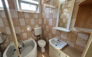 Casă de vânzare în Cisnădie – zonă centrală - Poză 9