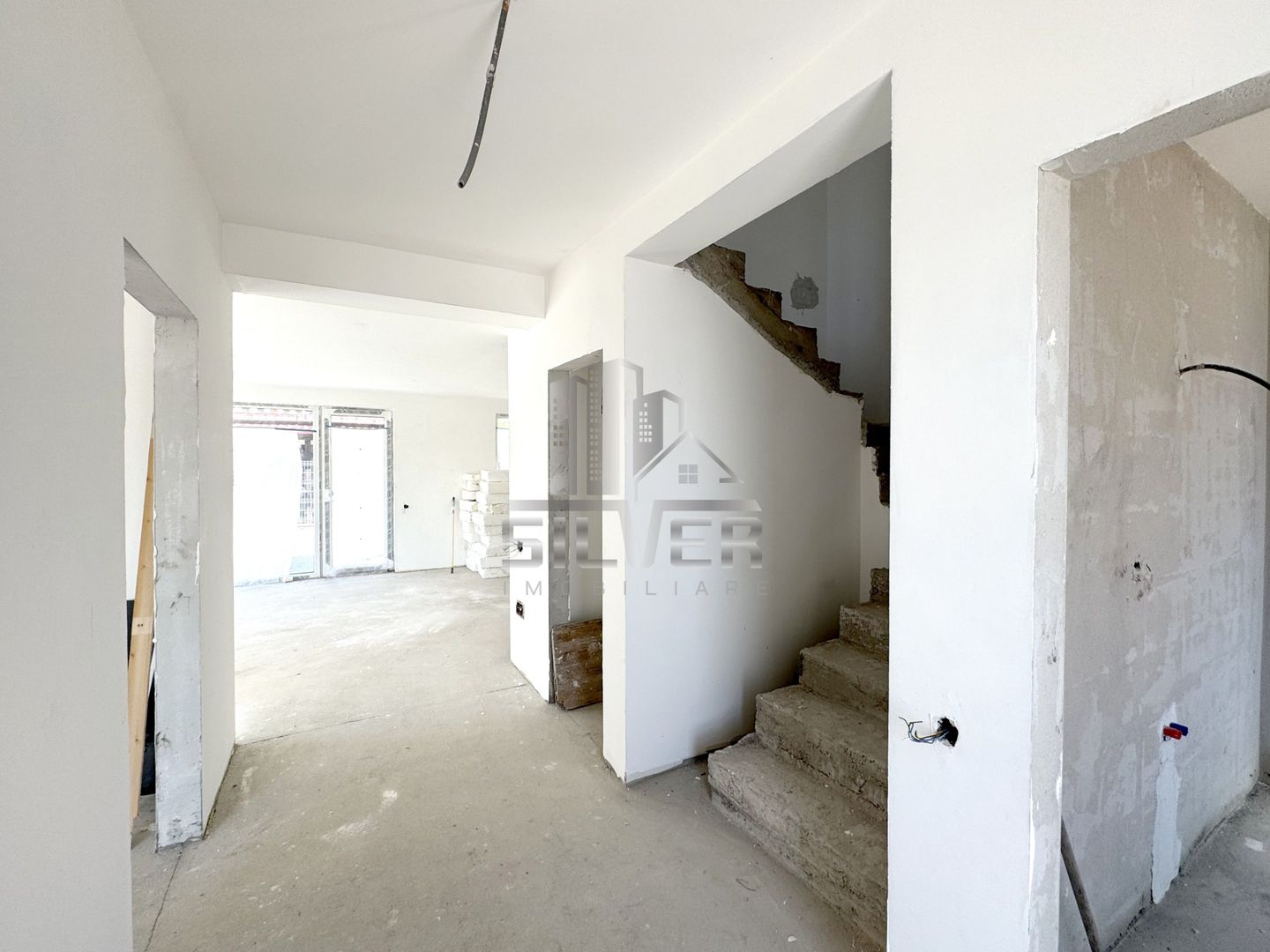 Casa cuplata in zona accesibila cu CF/TVA INCLUS. - Poză 5