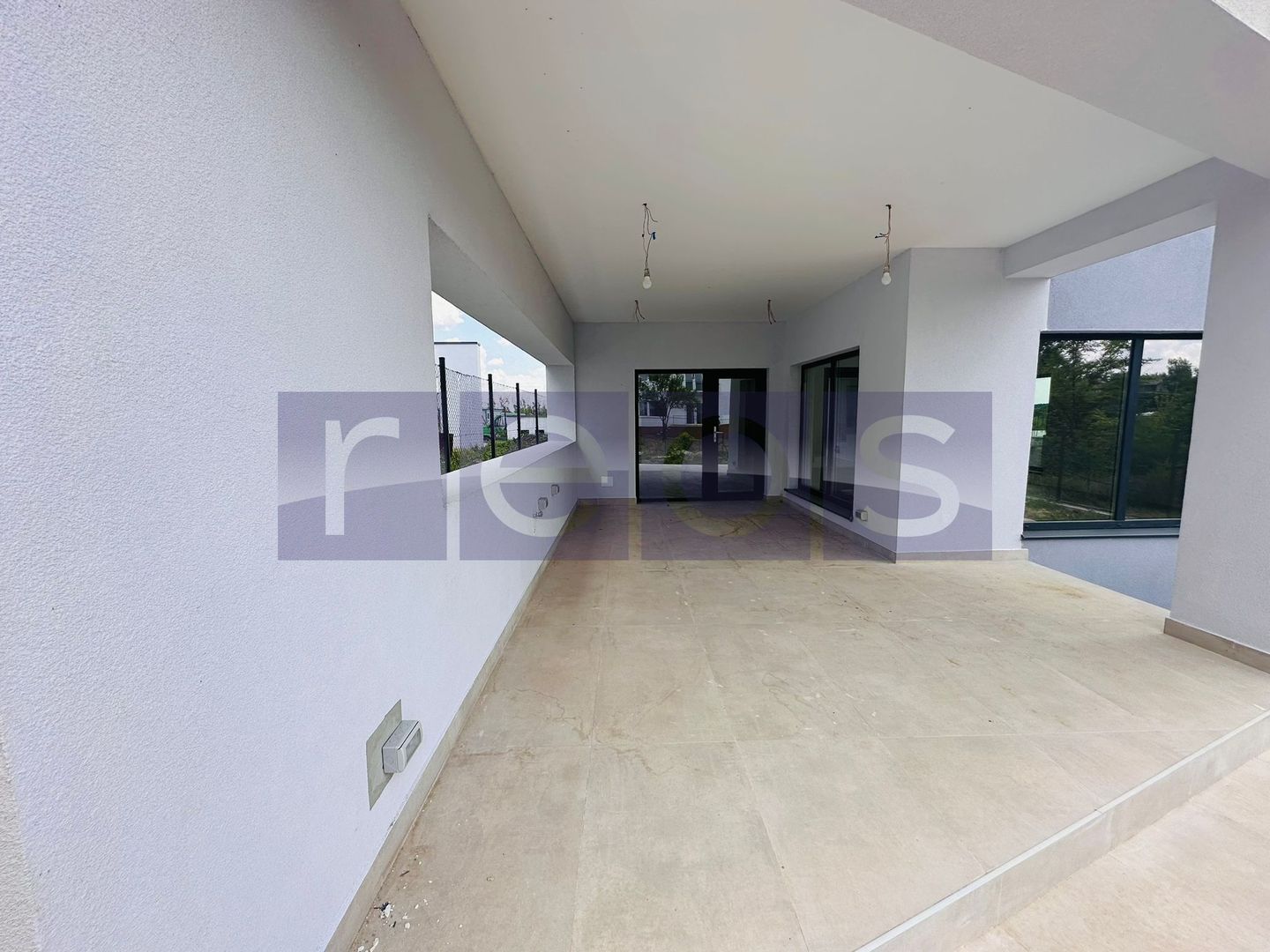 VILA DE VANZARE |  CORBEANCA | 5 CAMERE - Poză 25