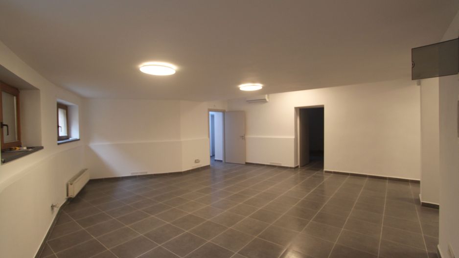 Spatiu birouri D+P - 289mp - zona Rebreanu - Poză 19