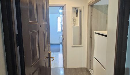 Apartament 2 camere decomandat Splaiul Unirii (Popești-Leordeni)