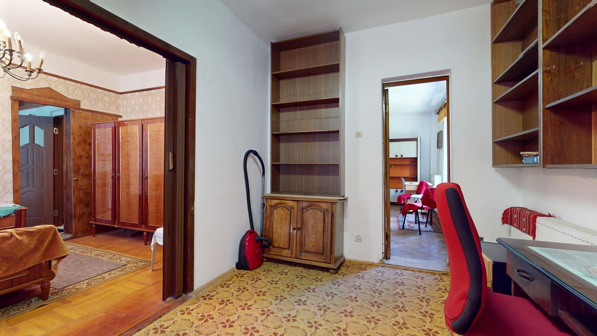 Apartament 2 ,5 camere,  cu gradina,  in centrul orasului Brasov - Poză 11