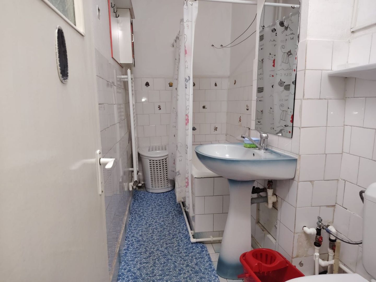 Inchiriez apartament 2 camere - Poză 4
