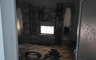 Vând locuință 80 mp și teren 910 mp intravilan în sat Cârniceni, com. Țigănași, - Poză 5