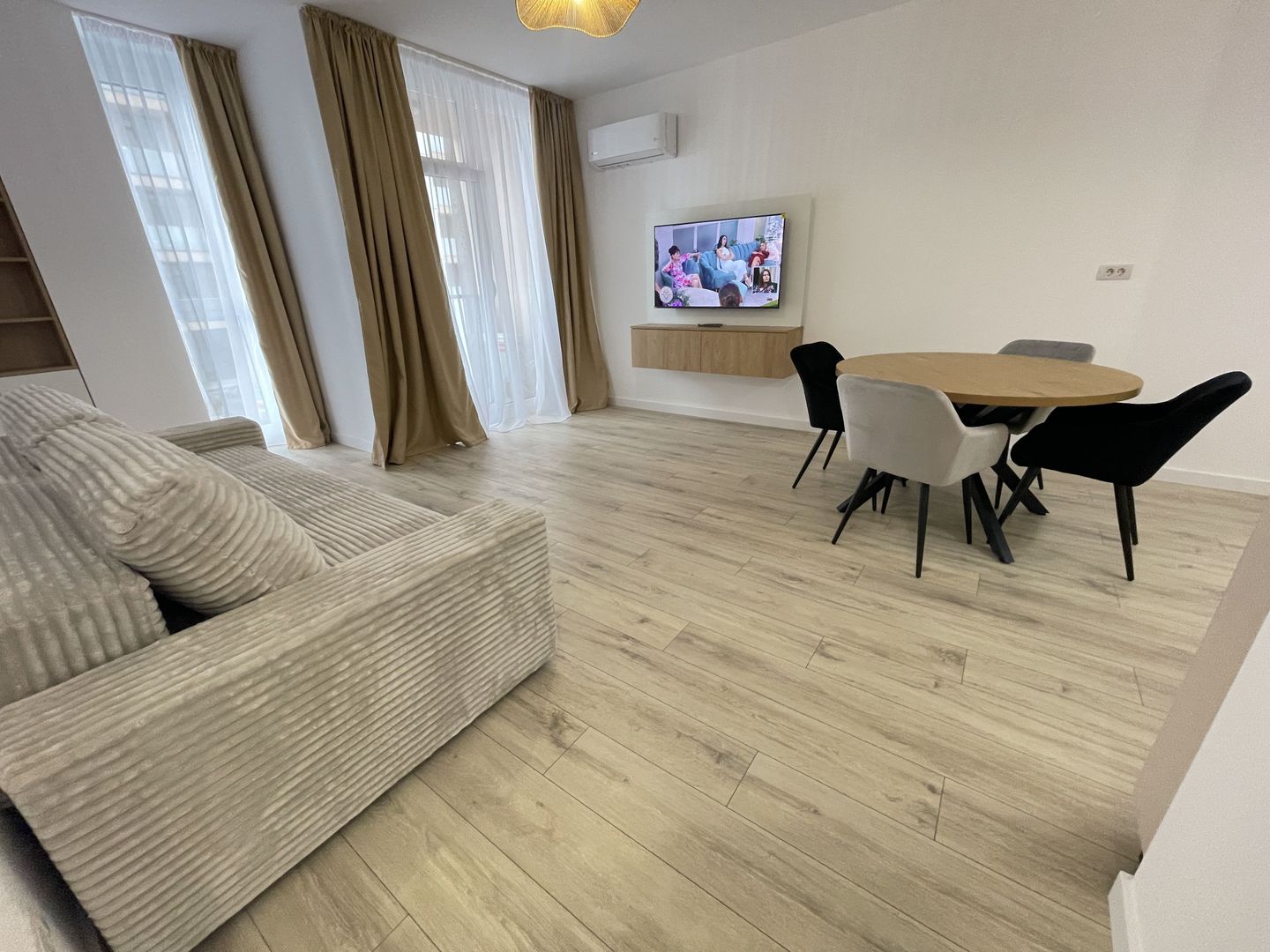 Apartament premium la prima inchiriere - Poză 4