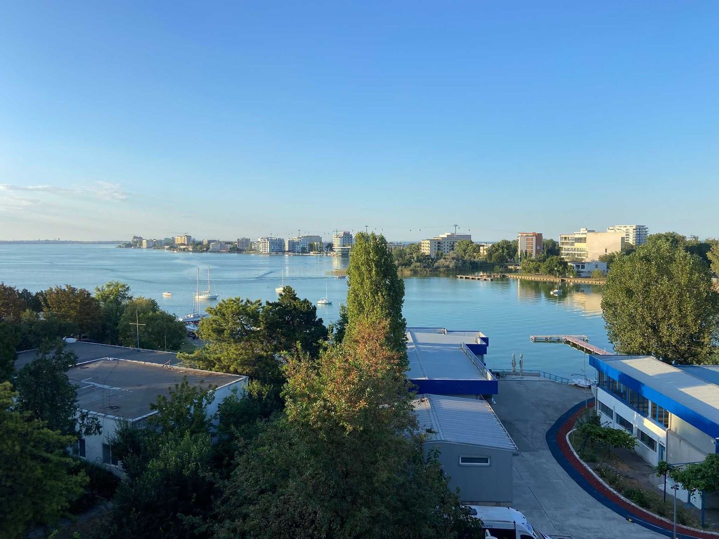 Aviatorii Residence, apartament cu doua camere parcare subterana, vedere lac - Poză 1