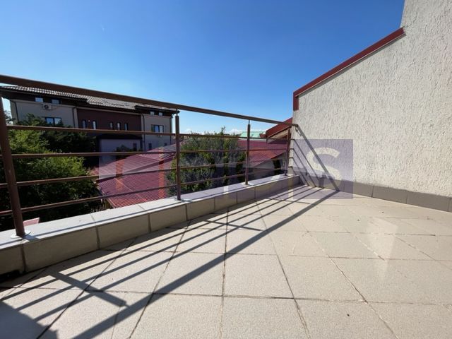 Vila spatioasa 6 dormitoare | gradina | Garaj - Poză 26