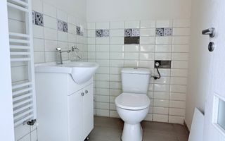 Casa individuala de inchiriat, 240 mp, teren 300 mp, zona Sannicoara - Poză 14
