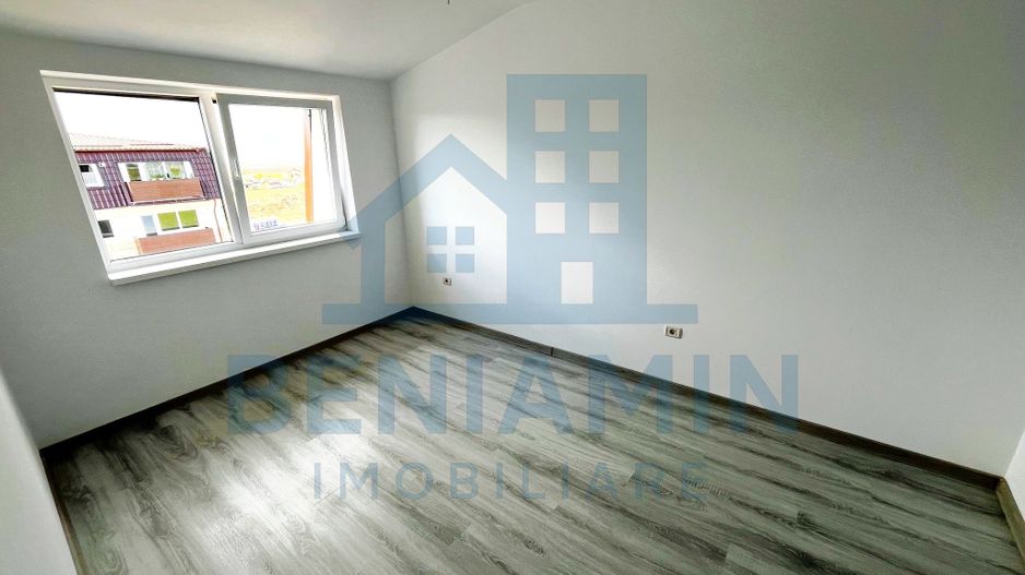 2 Camere-Bloc Nou- Loc De Parcare- Disponibil Imediat-Sanpetru-Brasov - Poză 2