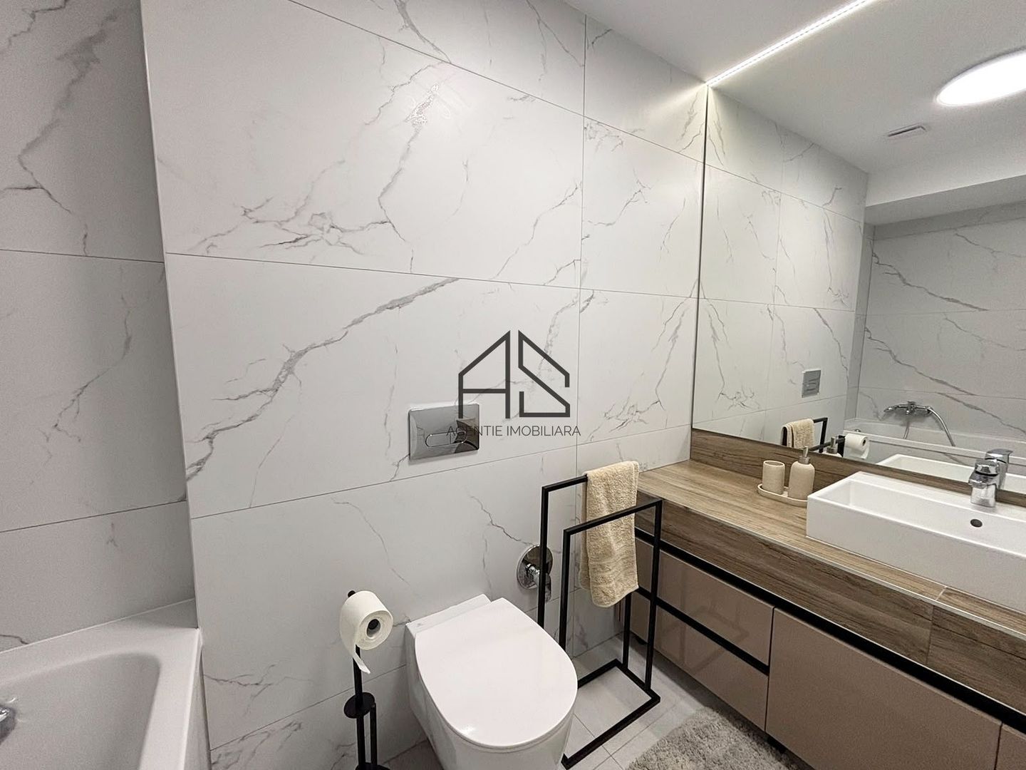 De închiriat | Apartament premium | Parcare | 3 camere | Vladimirescu - Poză 10